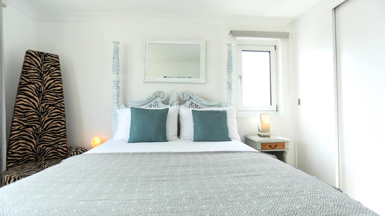 Tides - Beach Front Apartment In Bracklesham Bay Chichester Zewnętrze zdjęcie
