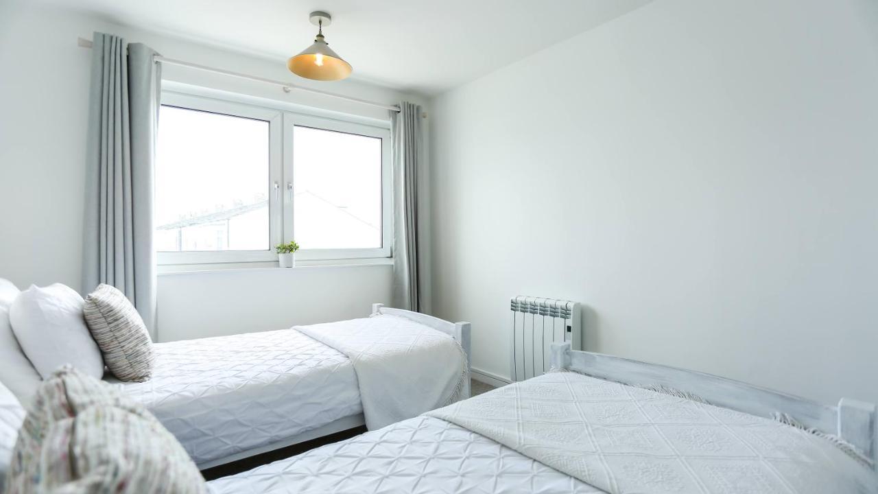 Tides - Beach Front Apartment In Bracklesham Bay Chichester Zewnętrze zdjęcie